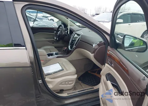 2016 Cadillac Srx Luxury Collection z USA, uszkodzony, nr VIN 3GYFNEE30GS538108